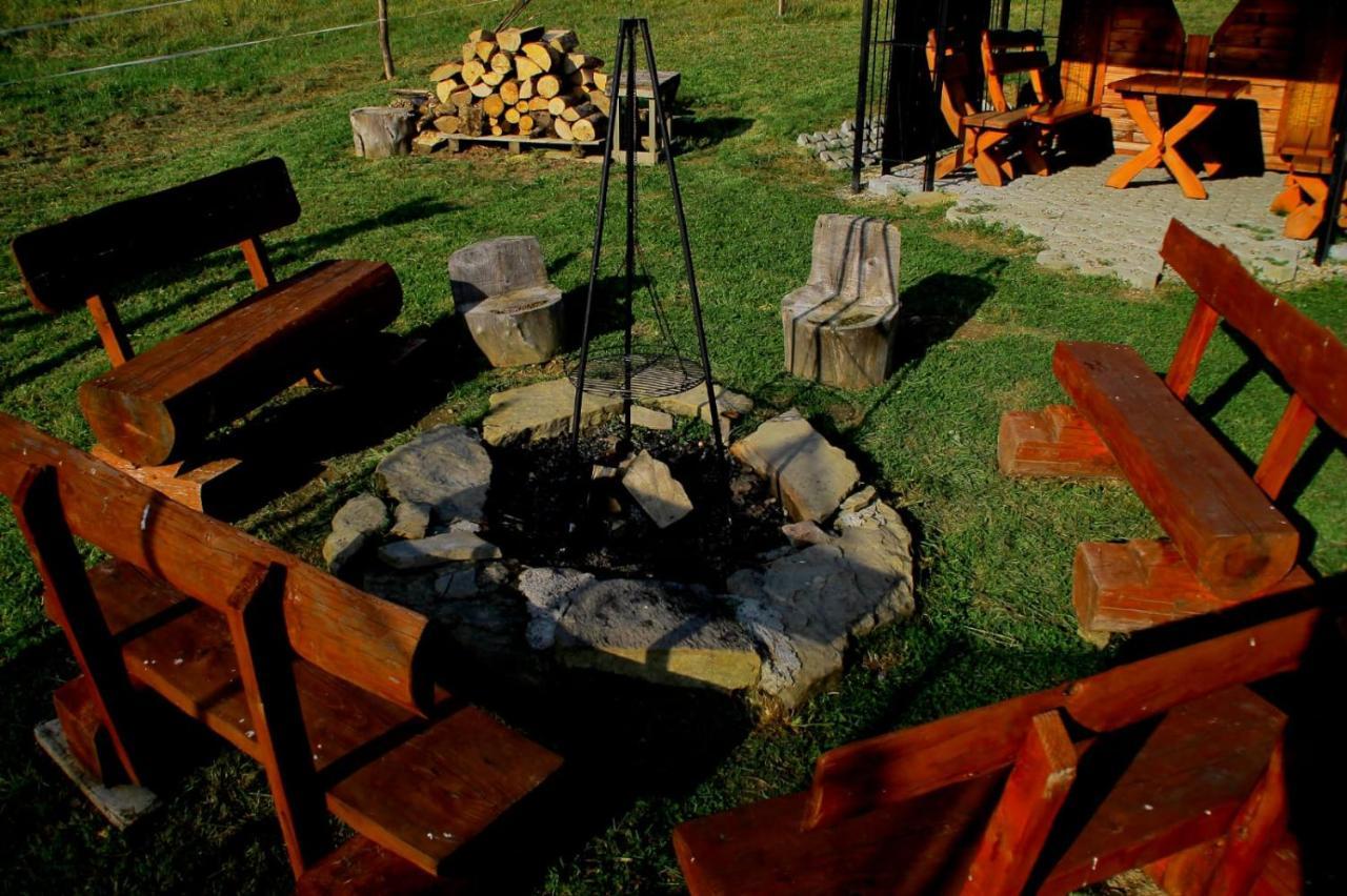 Domki Pod Bukowym Lasem Wańkowa Exterior foto